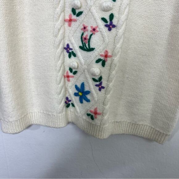 Talbots Ivory Cableknit Floral Embroidered Pom Pom Sweater Size LP - Picture 6 of 12